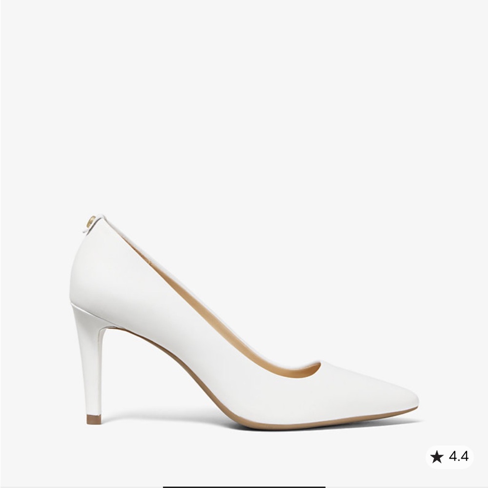 Michael Kors Dorothy Flex Leather Pump in White - Picture 5 of 9